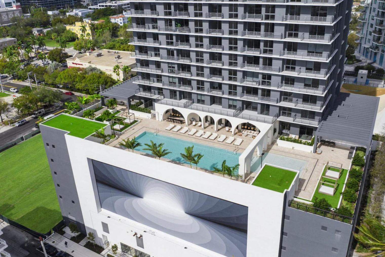 Blueground Edgewater Gym Pool Ac Balcony Mia-113 Miami